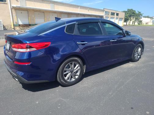 2019 Kia Optima LX