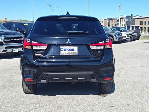 2024 Mitsubishi Outlander Sport SE