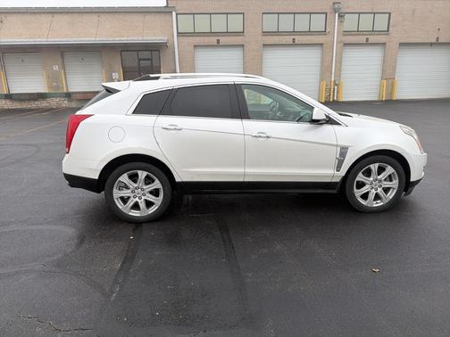 2011 Cadillac SRX Performance Collection