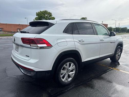 Pure White 2020 Volkswagen Atlas Cross Sport 2.0T S