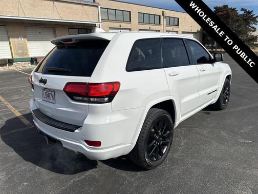 2017 Jeep Grand Cherokee Altitude
