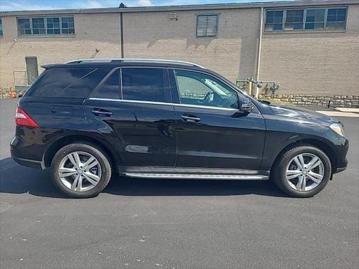 2015 Mercedes-Benz M-Class 4MATIC