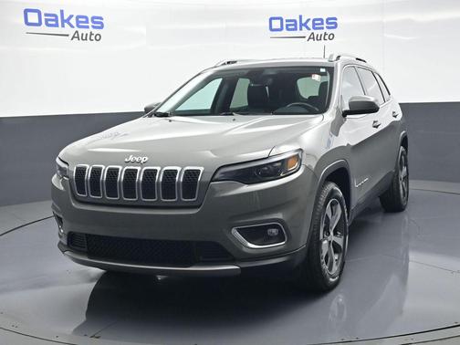 Sting-Gray Clearcoat 2020 Jeep Cherokee Limited