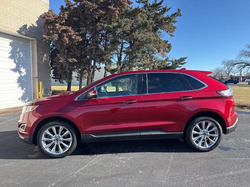 2018 Ford Edge Titanium