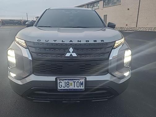 2022 Mitsubishi Outlander Black Edition S-AWC