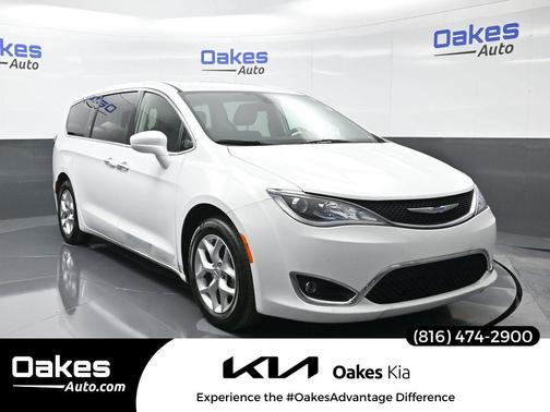 2018 Chrysler Pacifica Touring Plus