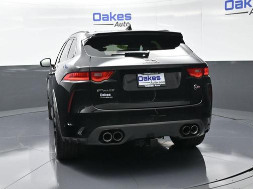 2019 Jaguar F-PACE SVR