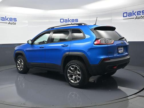 Hydro Blue Pearlcoat 2021 Jeep Cherokee Trailhawk