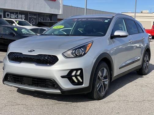 Photo 2 of 41 of 2020 Kia Niro EX Premium