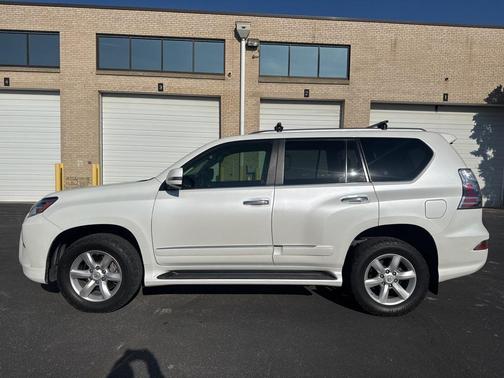 2016 Lexus GX 460 Base