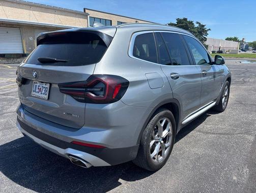 Skyscraper Gray Metallic 2024 BMW X3 xDrive30i