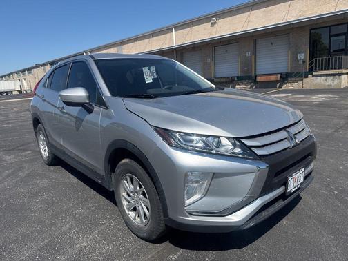 Alloy Silver Metallic 2018 Mitsubishi Eclipse Cross ES