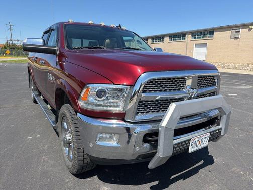 Delmonico Red Pearlcoat 2018 RAM 2500 Laramie Crew Cab 4x4 6'4' Box