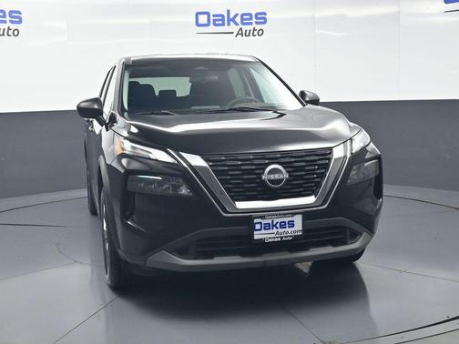 Super Black 2023 Nissan Rogue S