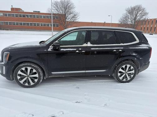 2021 Kia Telluride S