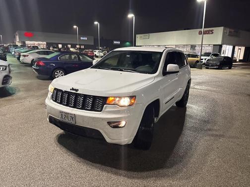 2018 Jeep Grand Cherokee Altitude