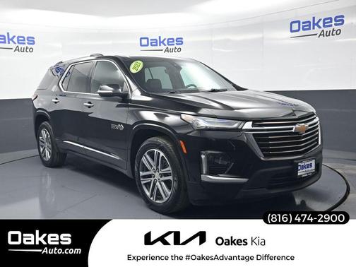 Mosaic Black Metallic 2023 Chevrolet Traverse High Country