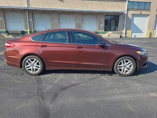 2015 Ford Fusion SE