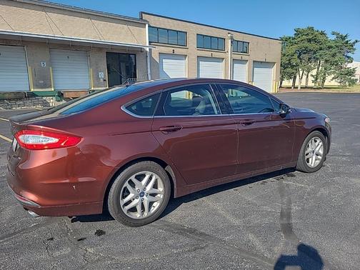 2015 Ford Fusion SE