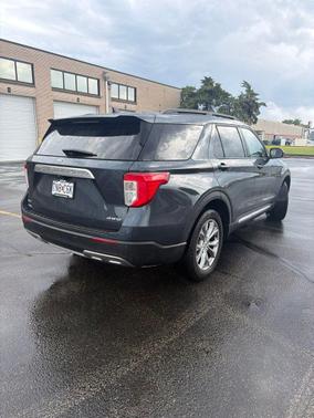 Stone Blue Metallic 2022 Ford Explorer XLT