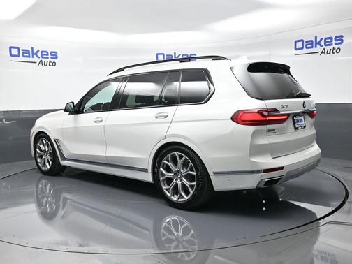 2020 BMW X7 xDrive40i