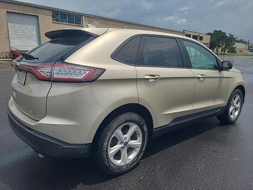 2018 Ford Edge SE