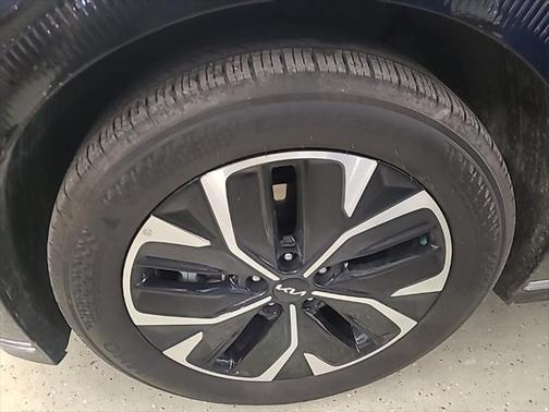 2022 Kia EV6 Wind
