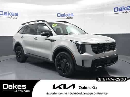 Wolf Gray 2026 Kia Sorento SX