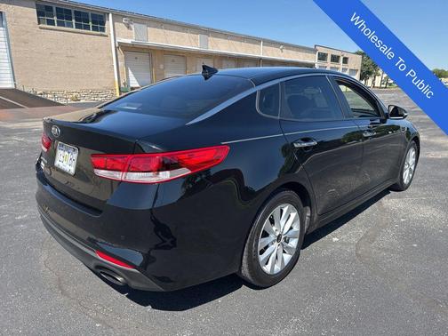 Ebony Black 2018 Kia Optima LX