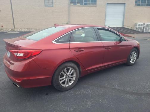 2015 Hyundai SONATA SE