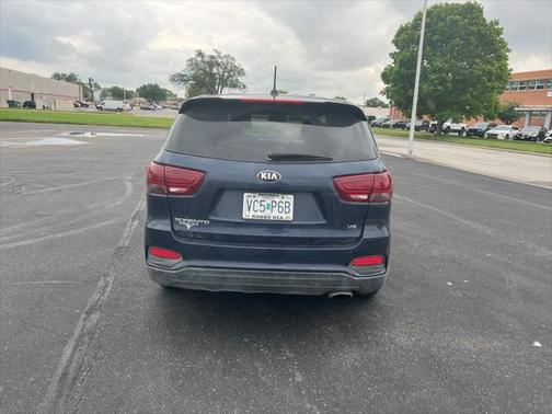 2019 Kia Sorento LX