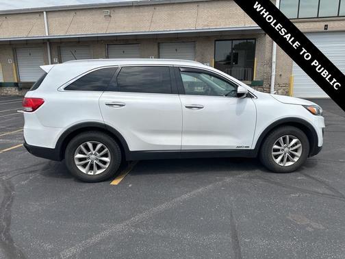 2017 Kia Sorento LX