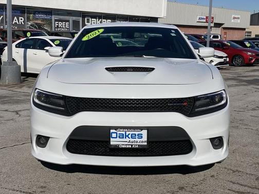 Photo 3 of 36 of 2021 Dodge Charger GT