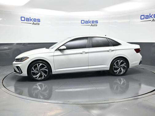 2025 Volkswagen Jetta 1.5T SEL