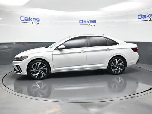 2025 Volkswagen Jetta 1.5T SEL