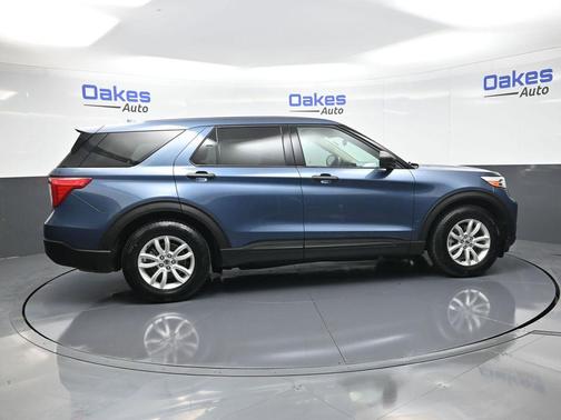 2020 Ford Explorer Base