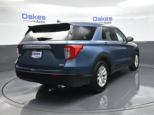 2020 Ford Explorer Base