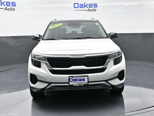 2022 Kia Seltos S