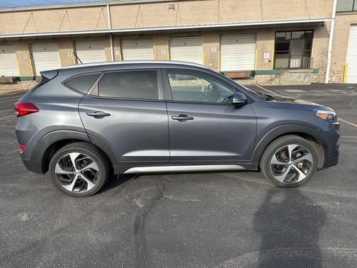 2017 Hyundai TUCSON Sport
