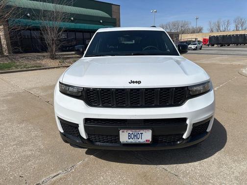 2025 Jeep Grand Cherokee L Altitude