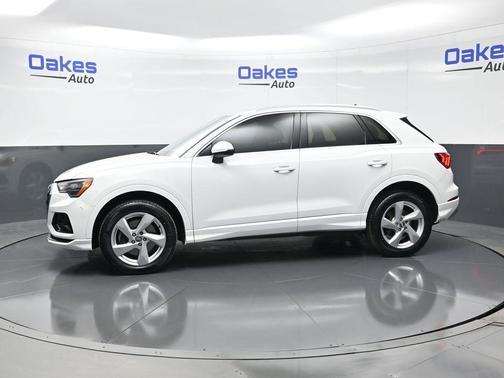 2020 Audi Q3 45 Premium