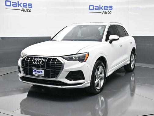 2020 Audi Q3 45 Premium