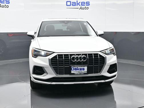 2020 Audi Q3 45 Premium