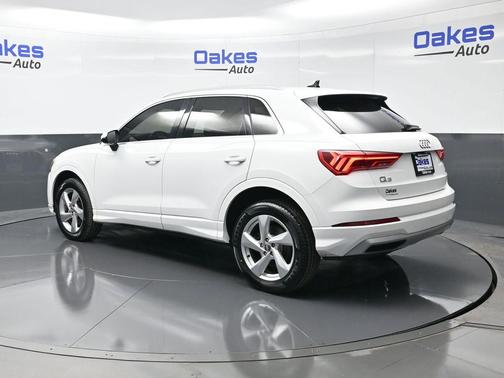 2020 Audi Q3 45 Premium