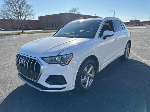 2020 Audi Q3 45 Premium