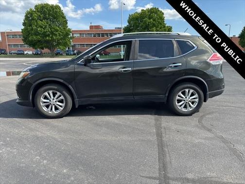 2016 Nissan Rogue SV