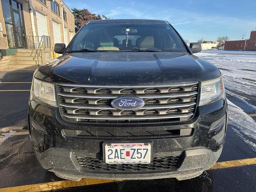 2017 Ford Explorer Base
