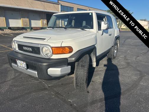 2014 Toyota FJ Cruiser Base
