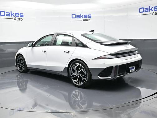 2023 Hyundai IONIQ 6 SEL