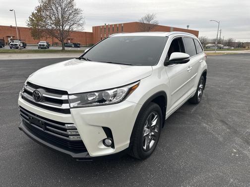 2018 Toyota Highlander Limited Platinum